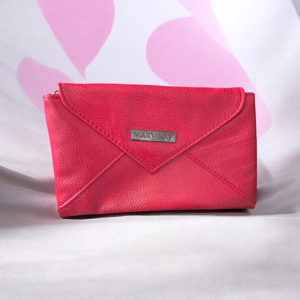 Like New Mary Kay RED Envelope Clutch Bag Faux Leather Makeup Pouch Red Lining